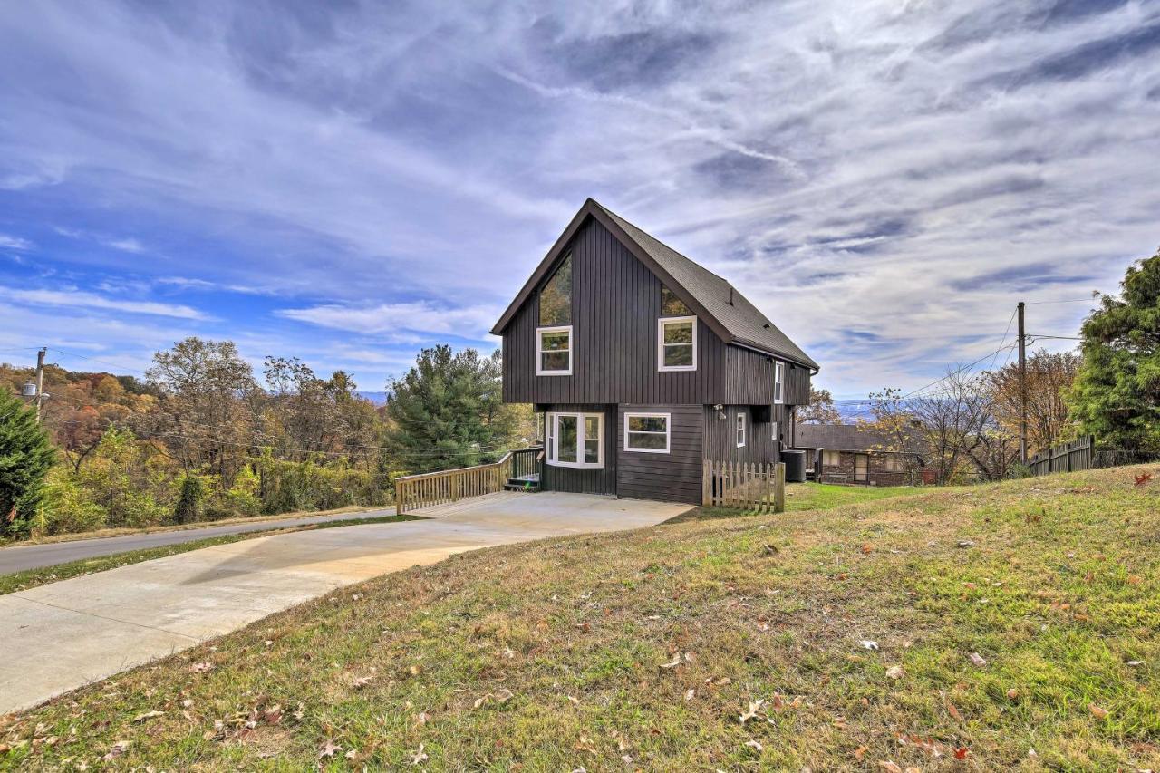 Updated Kingsport Home With Deck And Mtn Views! Extérieur photo