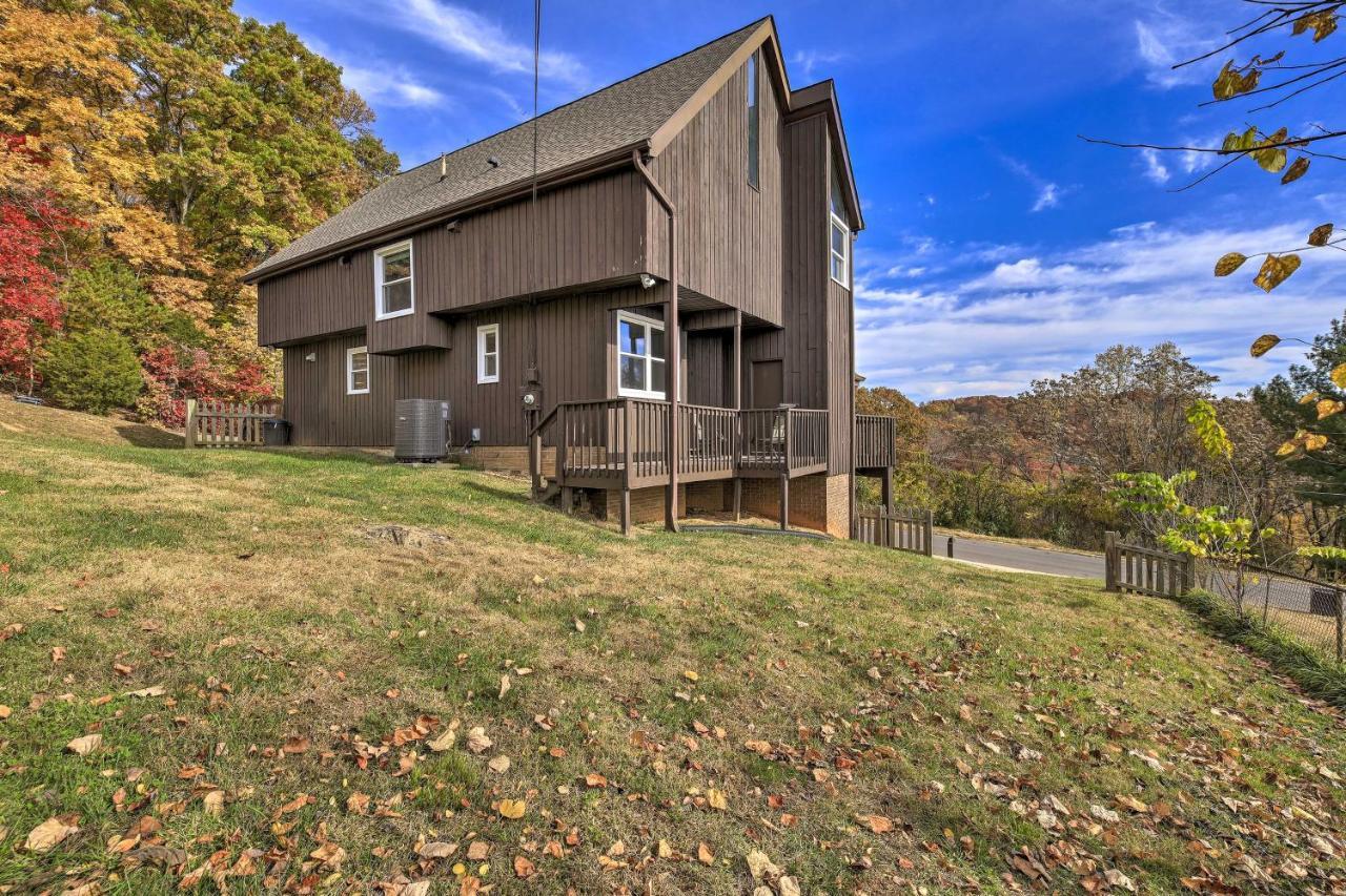 Updated Kingsport Home With Deck And Mtn Views! Extérieur photo